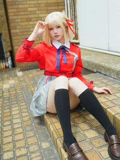 千束 / Lycoris制服