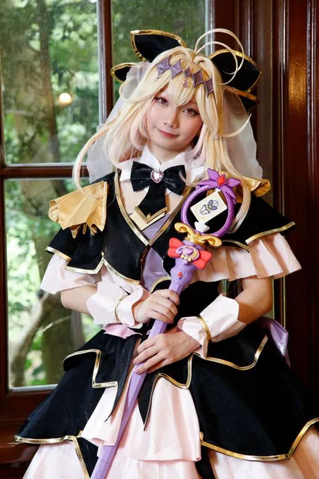 森亞露露卡 cos