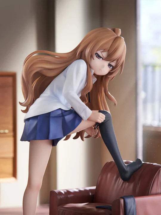 Taiga Aisaka F:NEX Figure Pre-Order Open! Toradora! Anime OP Sock Scene Recreated